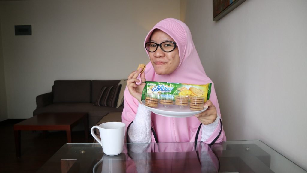 cemilan sehat inti gandum indofood
