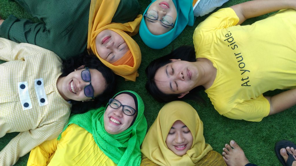 mirip dengan cemilan sehat inti gandum indofood