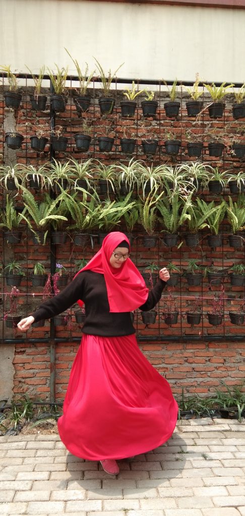 Bakoel Ussy Warteg Kekinian di Jakarta Timur