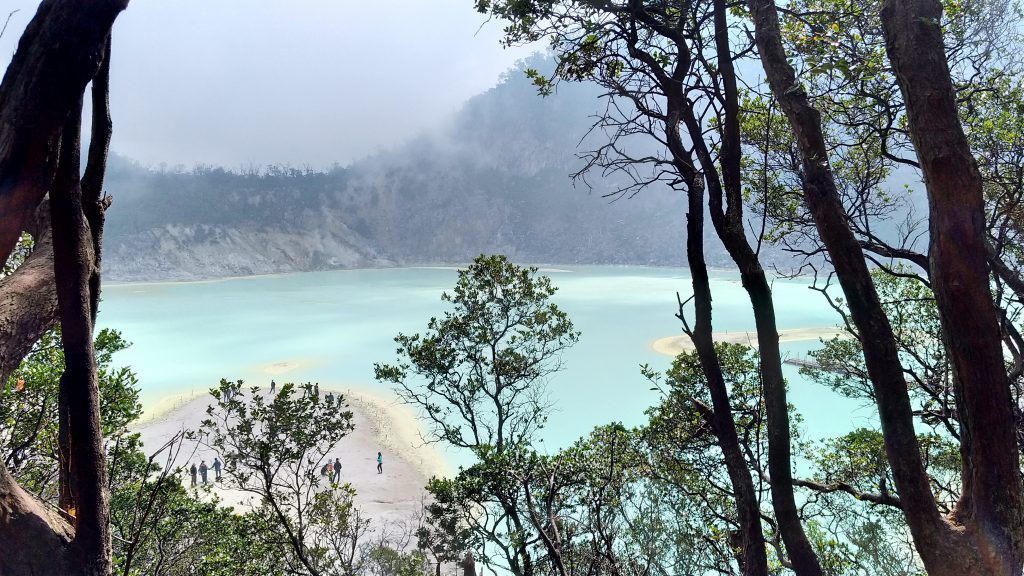wonderful indonesia kawah putih
